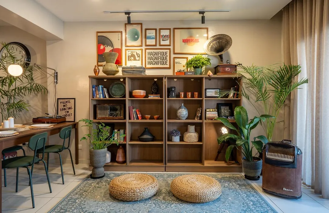 The Nile Vintage Haven-1